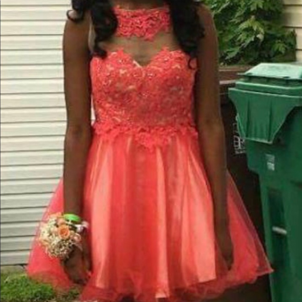 Ladies homecoming/prom dress